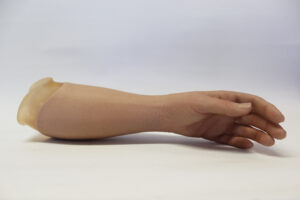 Kosmetisk/æstetisk armprotese